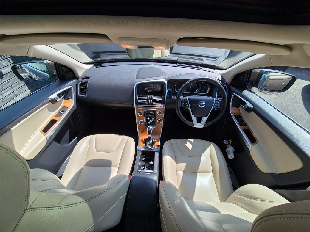 2017 Volvo XC60