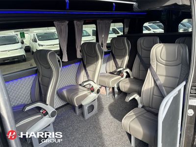 2026 Black Maxus Deliver 9