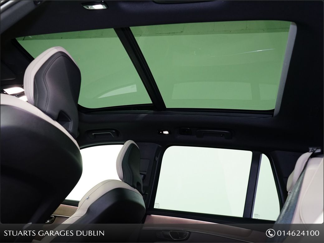 2025 Volvo XC90