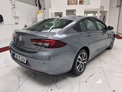2018 Vauxhall Insignia