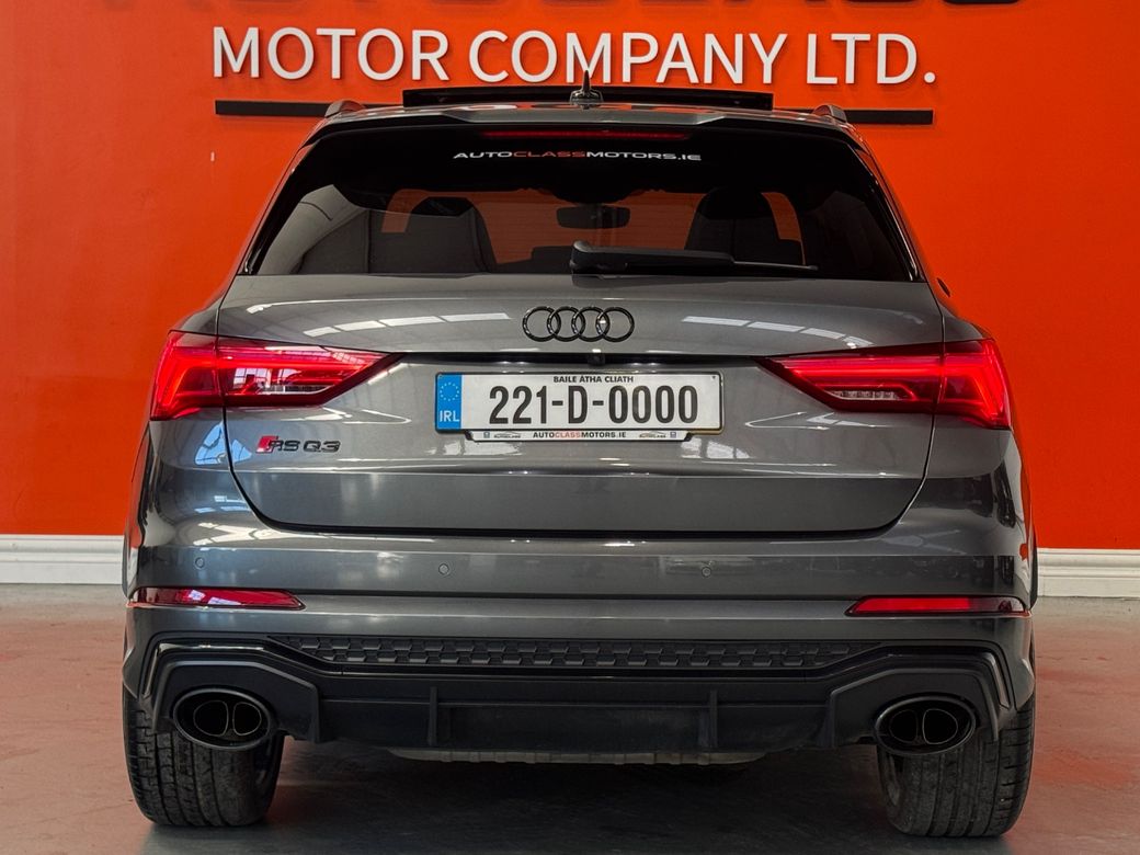 2022 Audi RS Q3