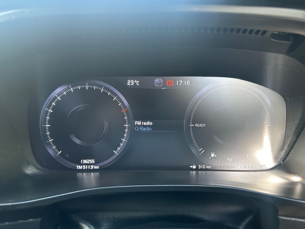 2021 Volvo XC40