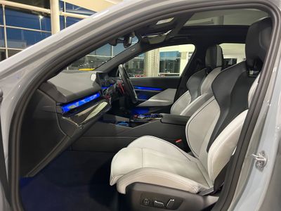 2025 BMW M5
