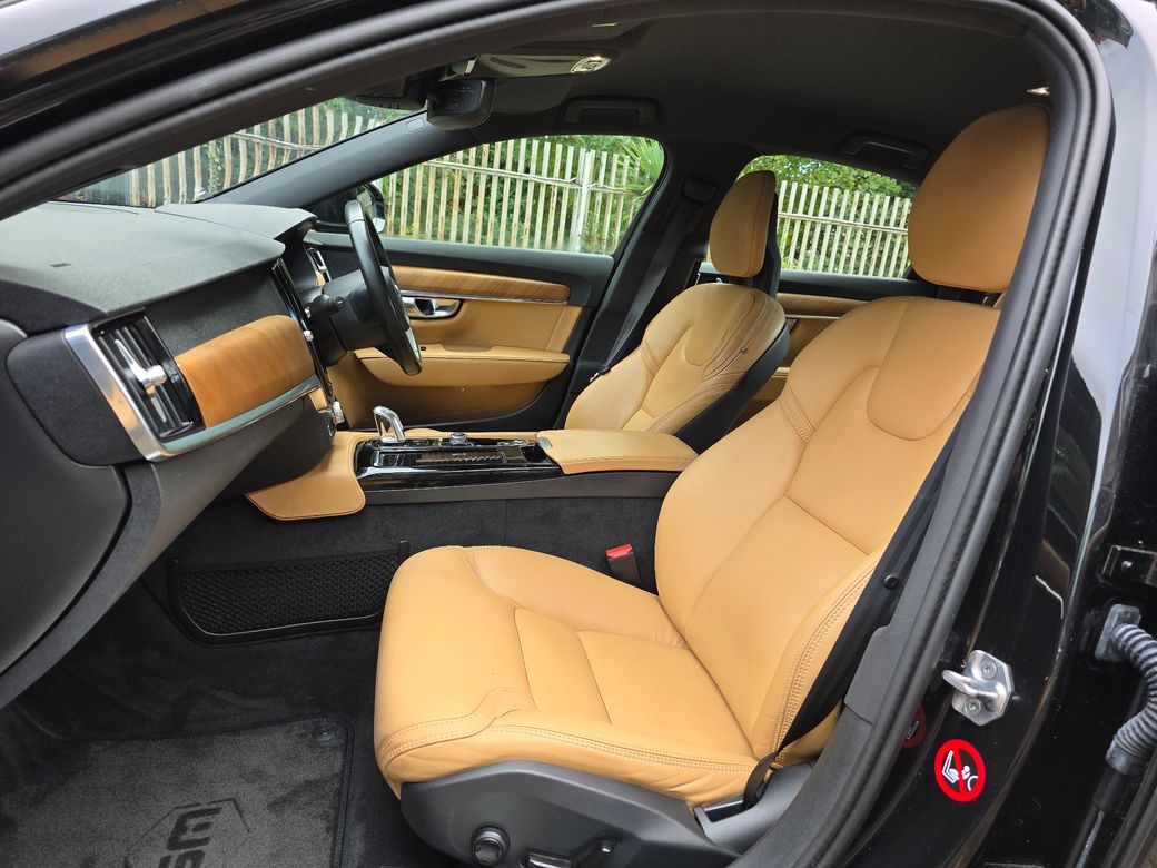 2019 Volvo S90