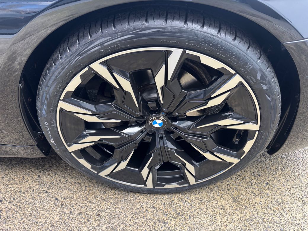 2021 BMW 5 Series