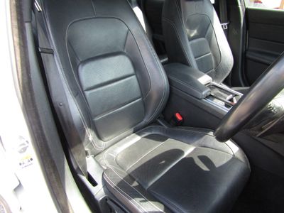 2017 Jaguar XF