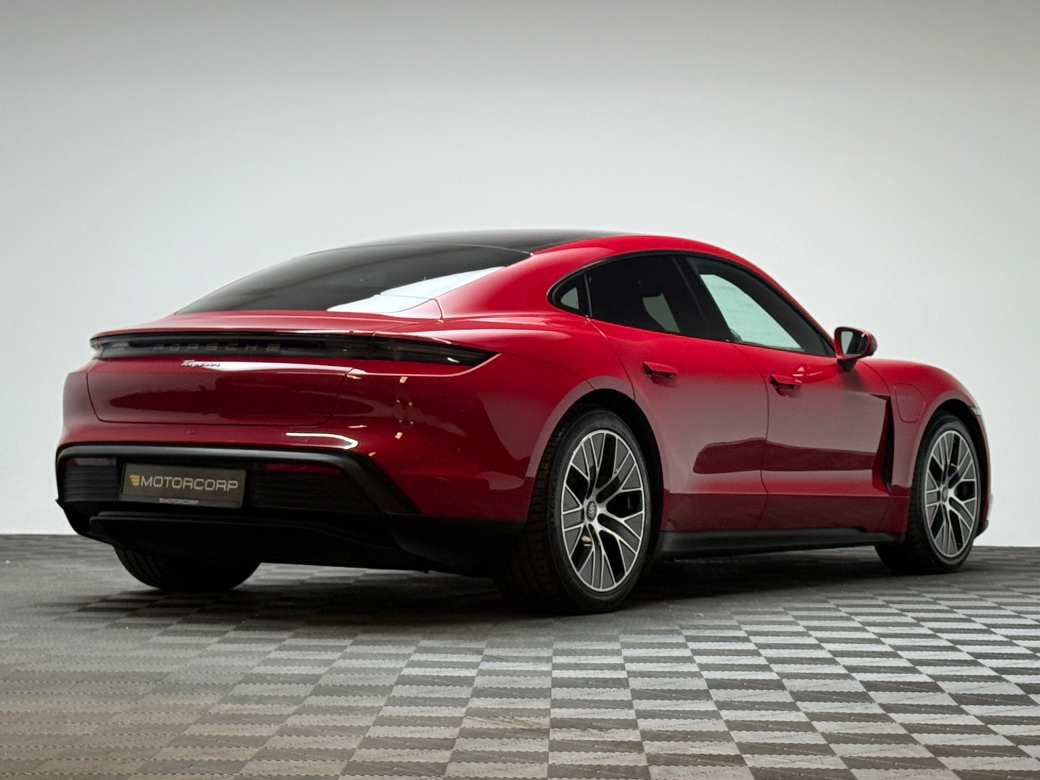 2022 Porsche Taycan