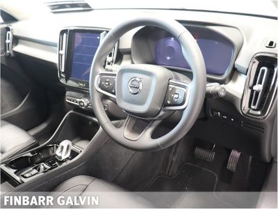 2022 Volvo XC40
