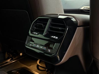 2024 BMW iX