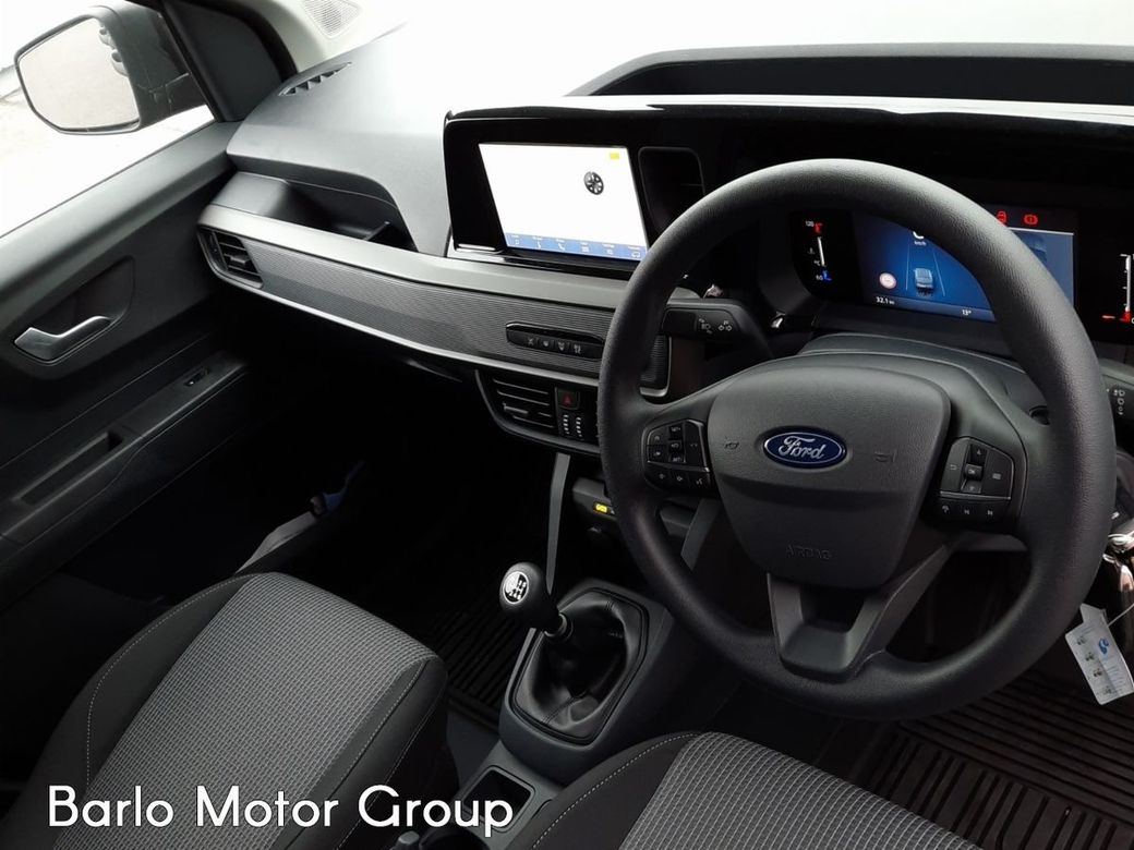 2025 Ford Transit Courier