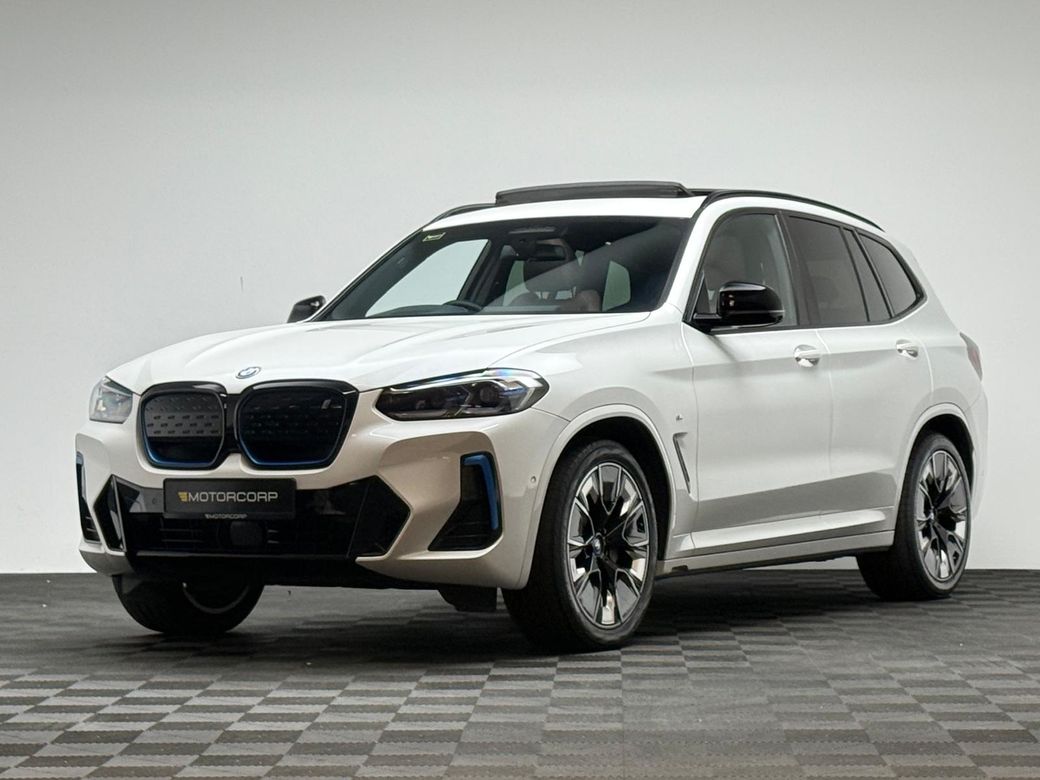2023 BMW iX3