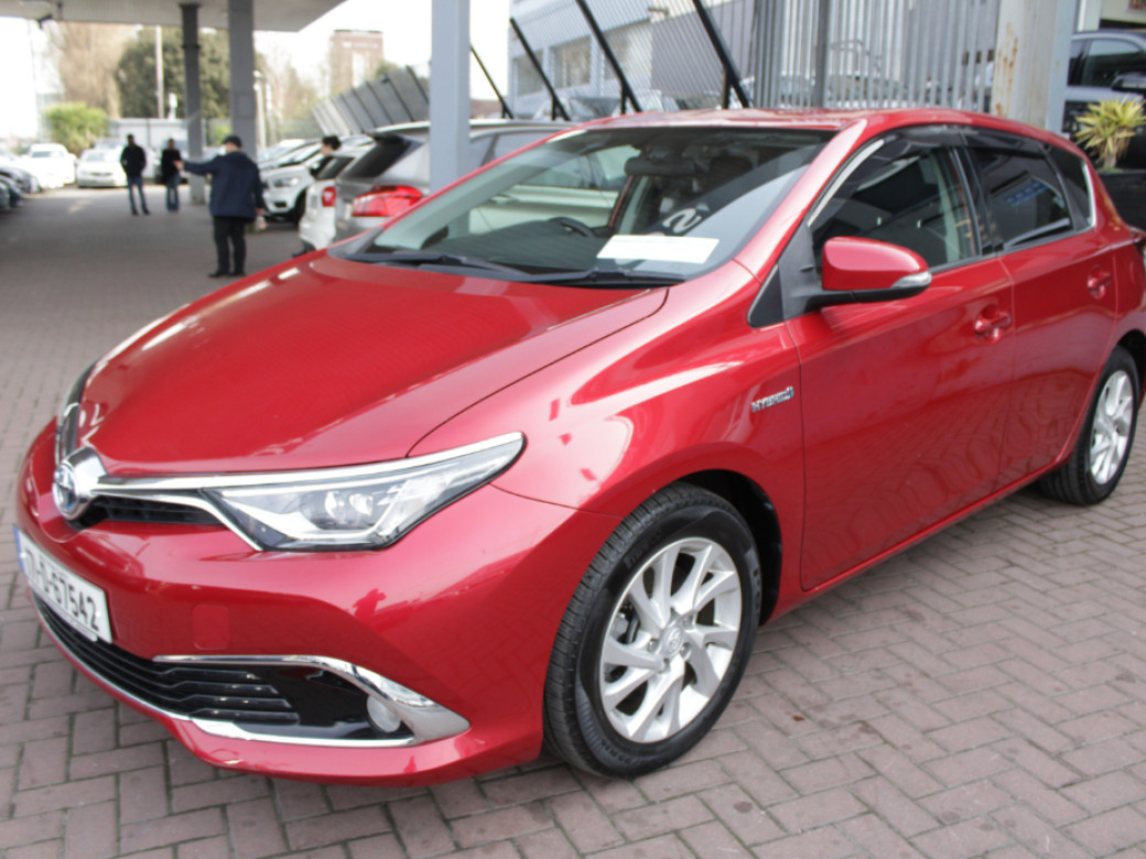 2017 Toyota Auris