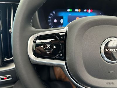 2025 Volvo XC60