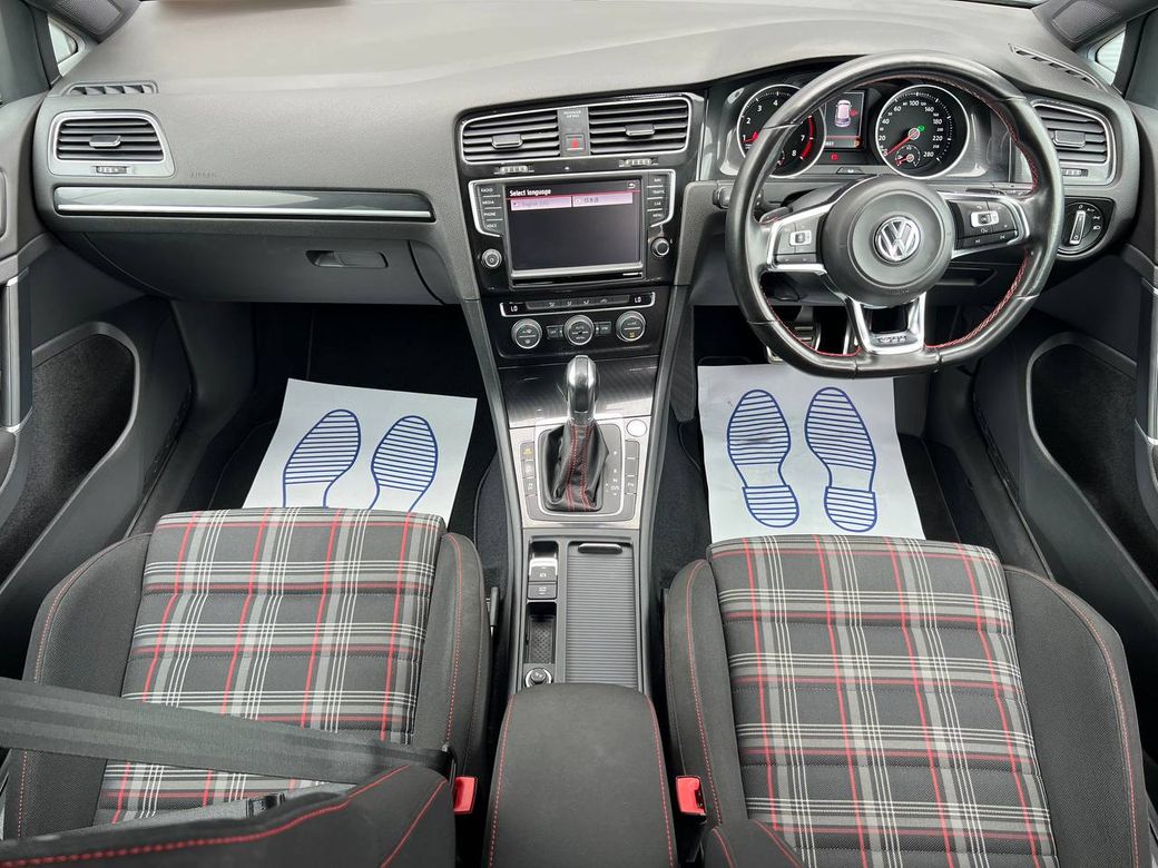 2016 Volkswagen Golf