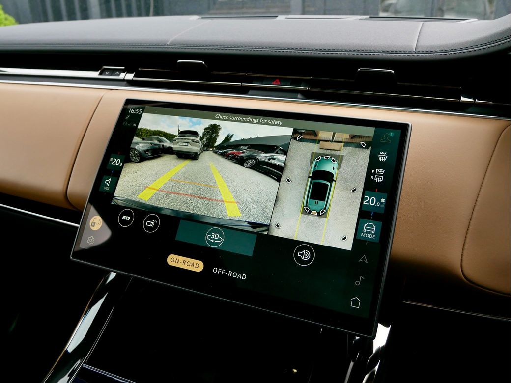 2025 Land Rover Range Rover Sport
