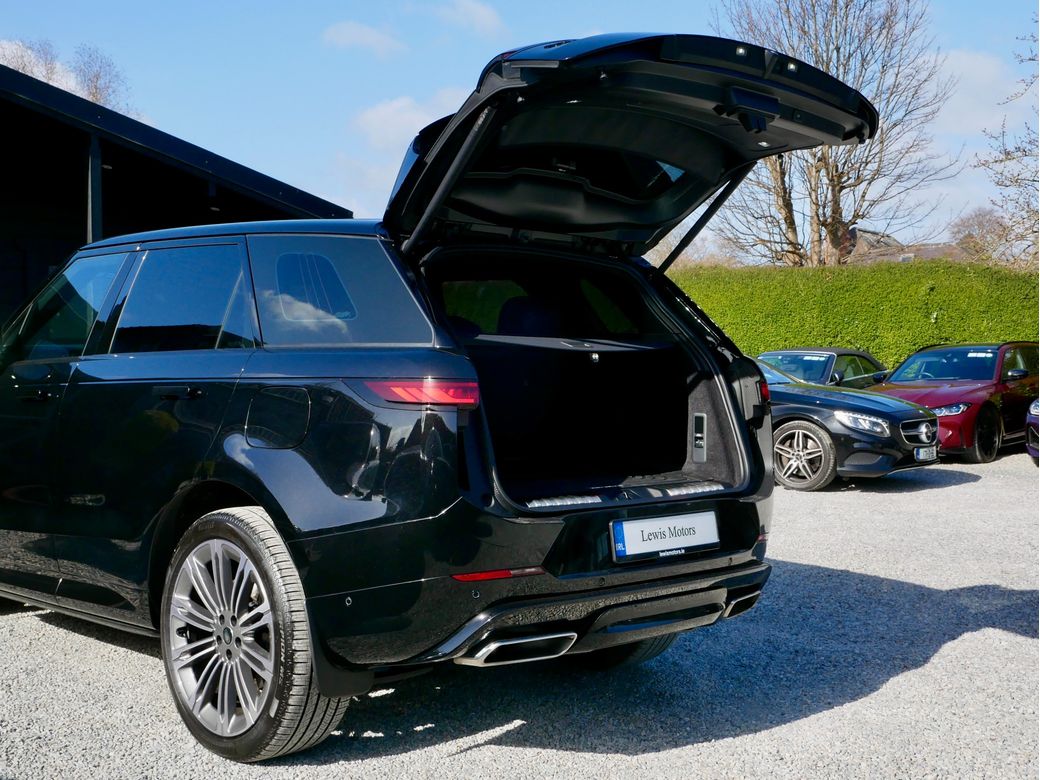 2026 Land Rover Range Rover Sport