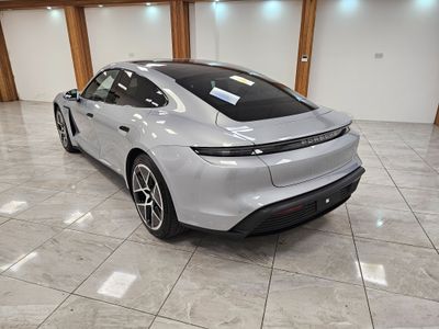 2025 Porsche Taycan