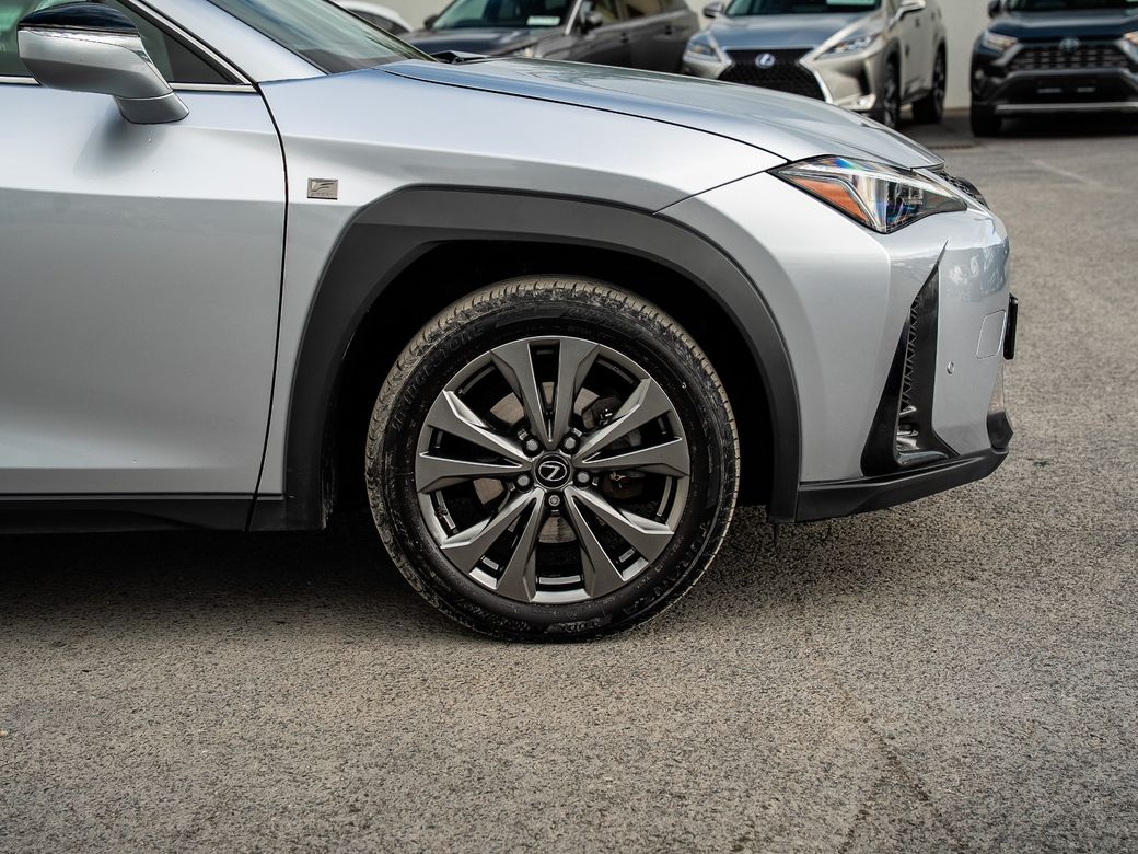 2023 Lexus UX 250H