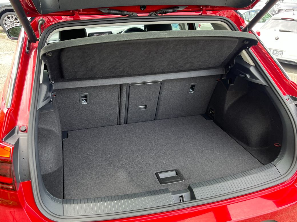 2023 Volkswagen T-Roc