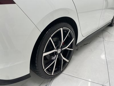 2021 Volkswagen Golf