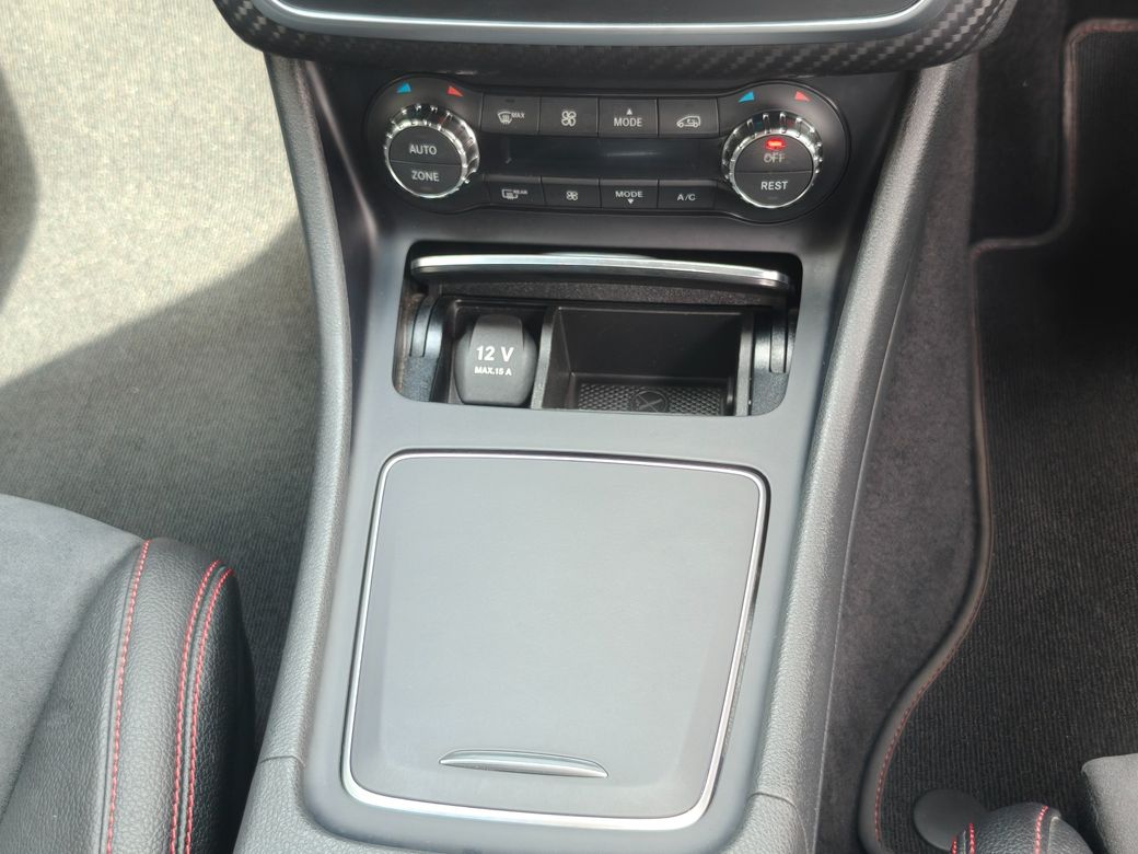 2016 Mercedes-Benz A 180
