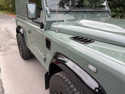2015 Land Rover Defender 90