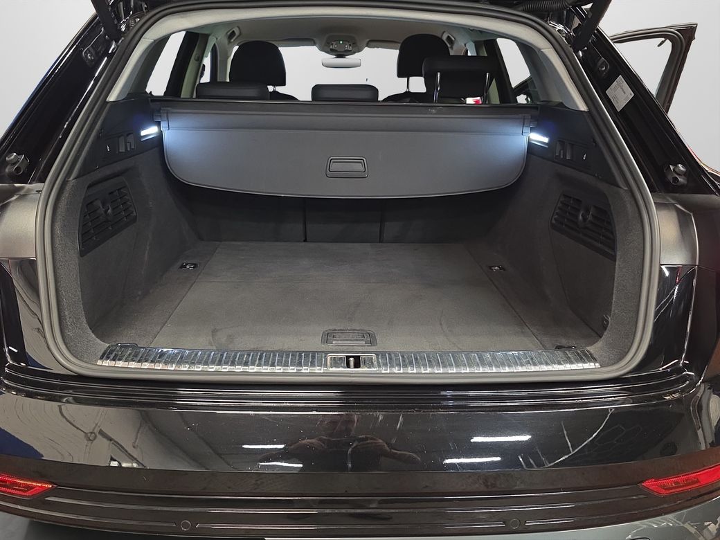 2023 Audi e-tron