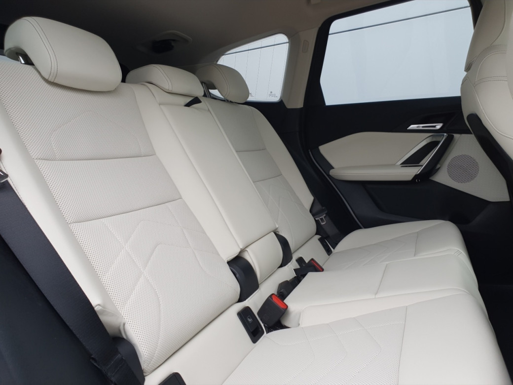 2026 BMW iX1
