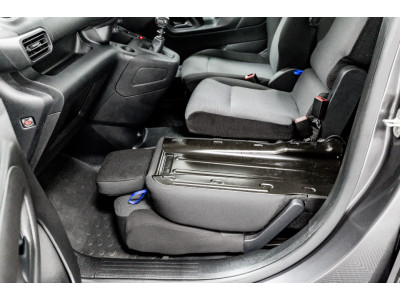 2023 Peugeot Partner