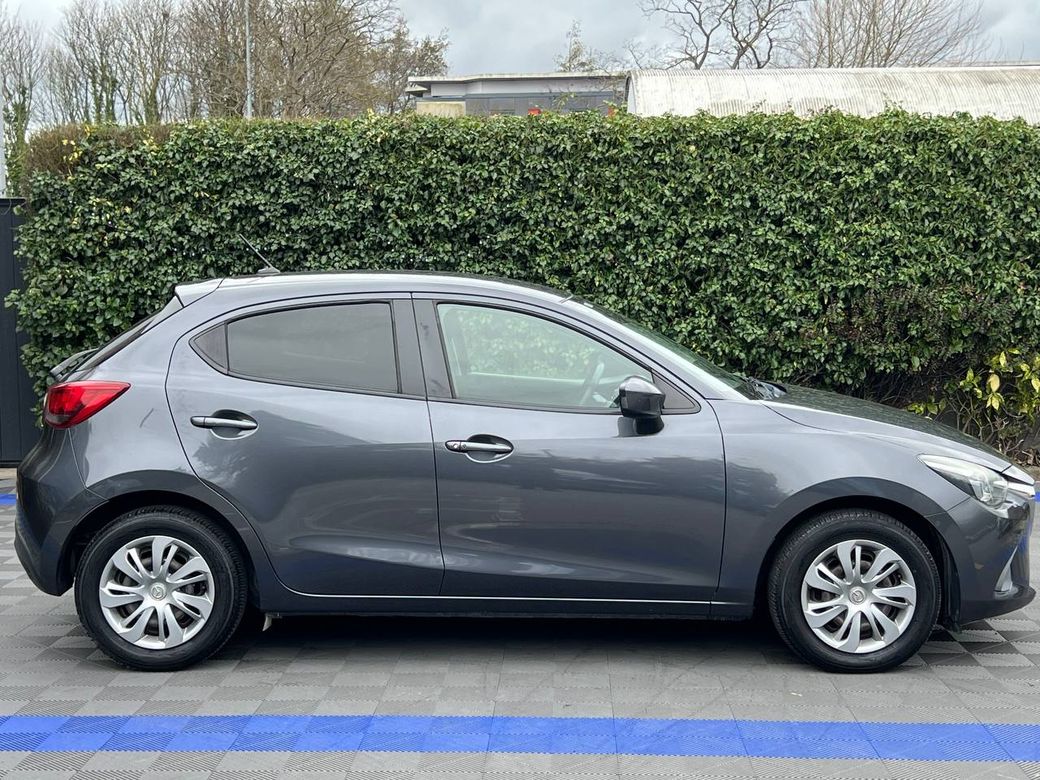 2016 Mazda Demio
