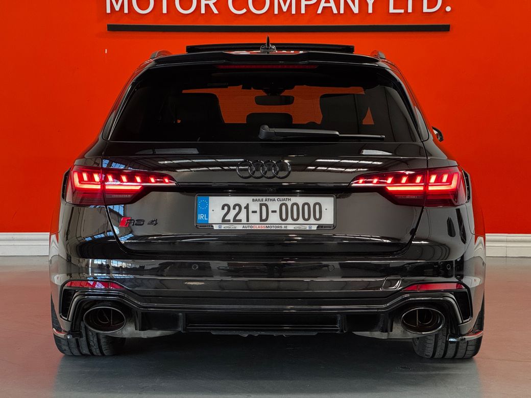 2022 Audi RS4