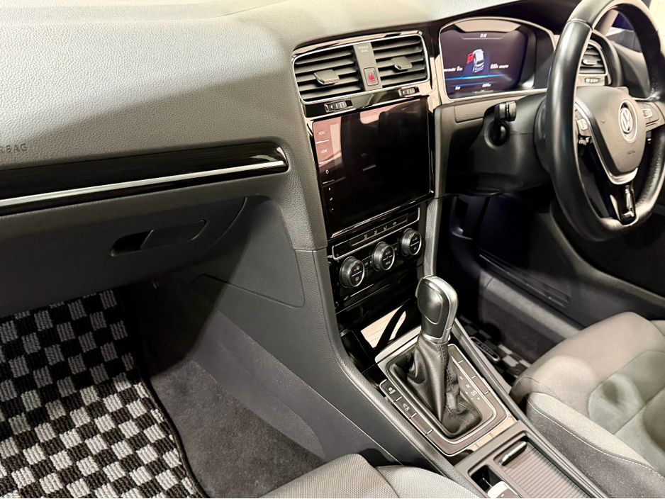 2018 Volkswagen Golf