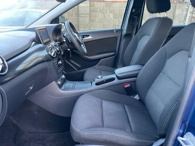 2012 Mercedes-Benz B 180