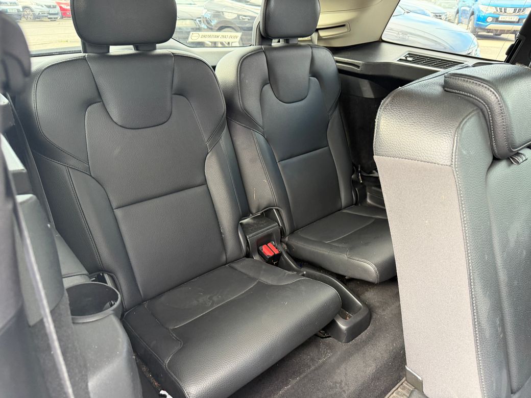 2022 Volvo XC90