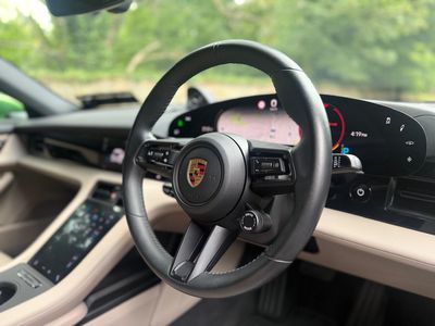 2023 Porsche Taycan