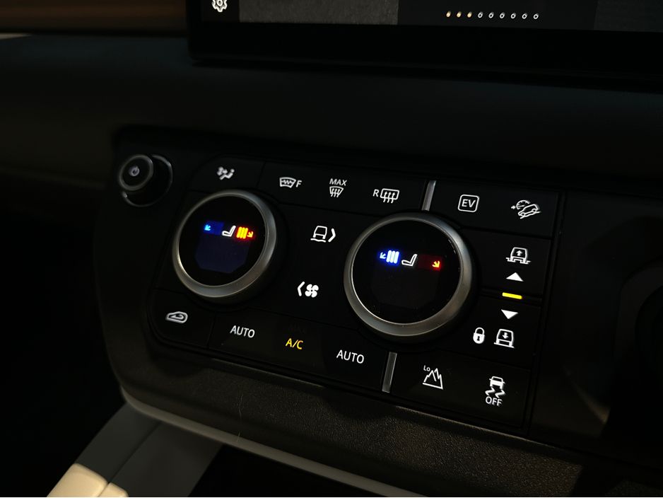 2025 Land Rover Defender