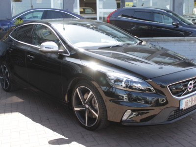 2016 Volvo V40