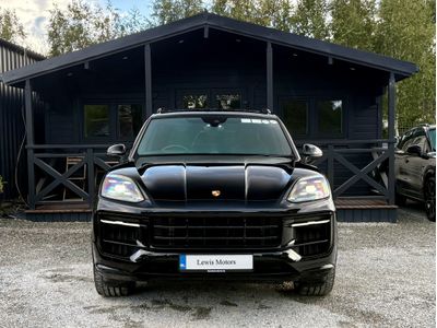 2023 Porsche Cayenne