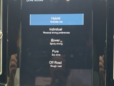 2022 Volvo XC40