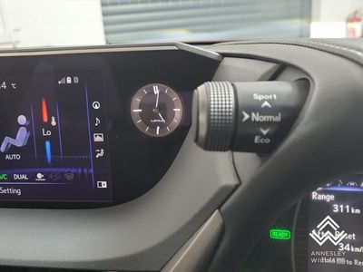 2021 Lexus ES 300h