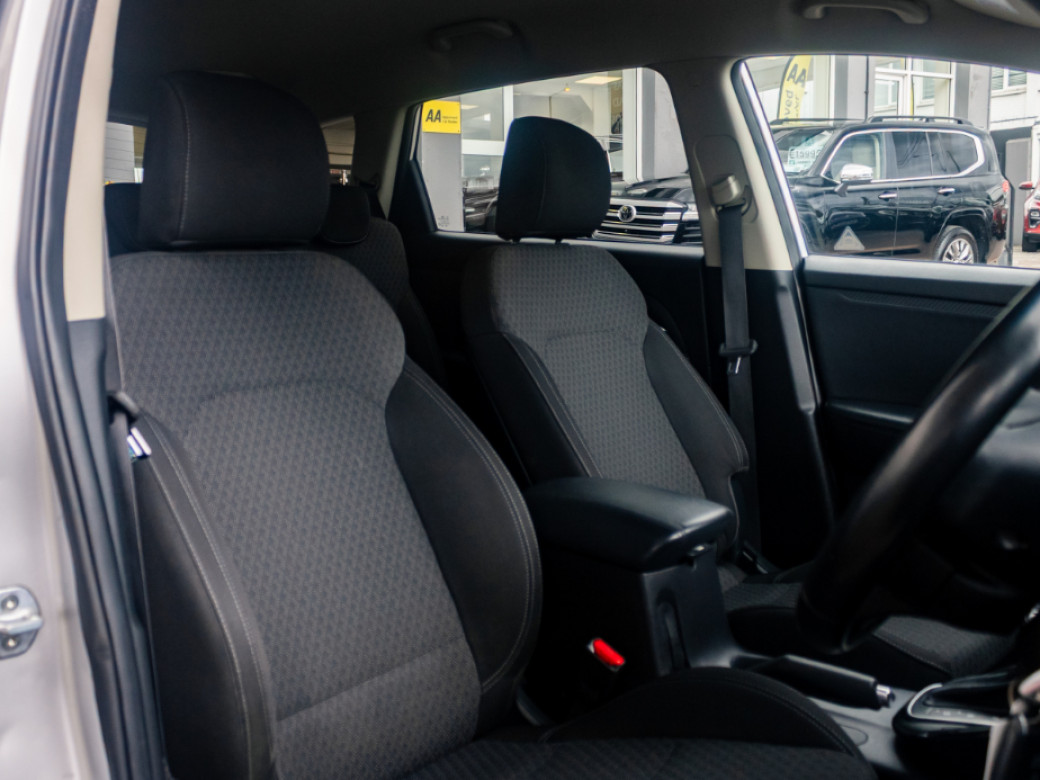 2018 Kia Carens
