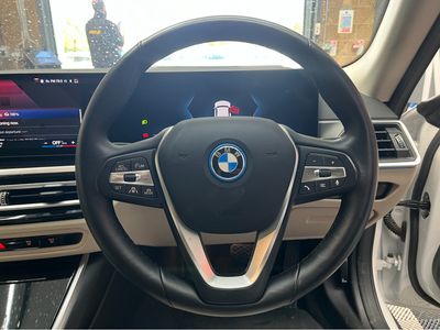 2022 BMW i4