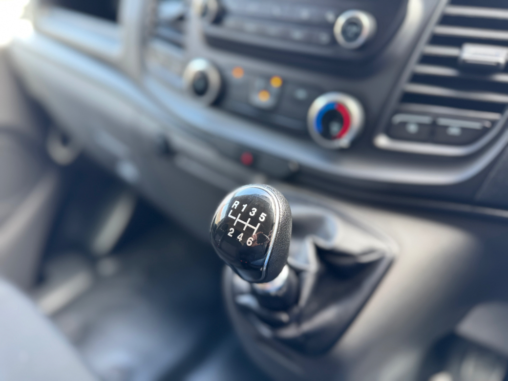 2022 Ford Transit Custom