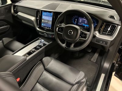 2025 Volvo XC60
