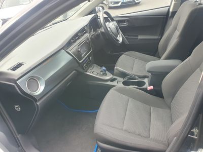 2013 Toyota Auris