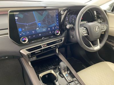 2025 Lexus RX450h+