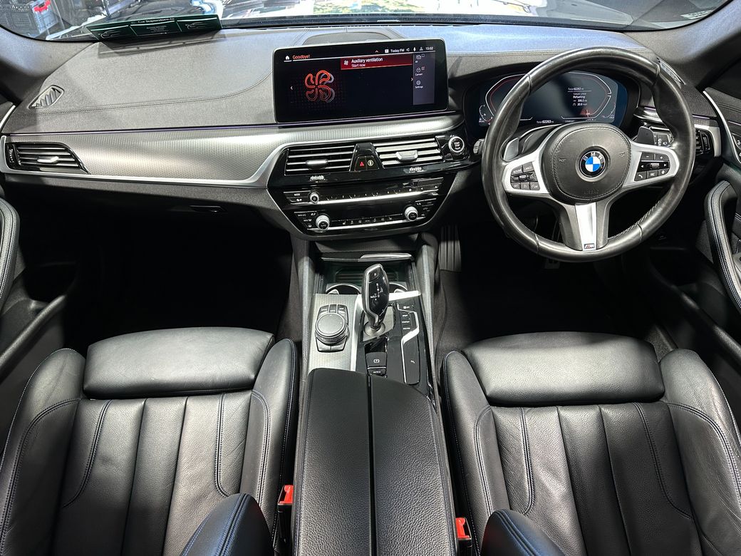 2021 BMW 5 Series