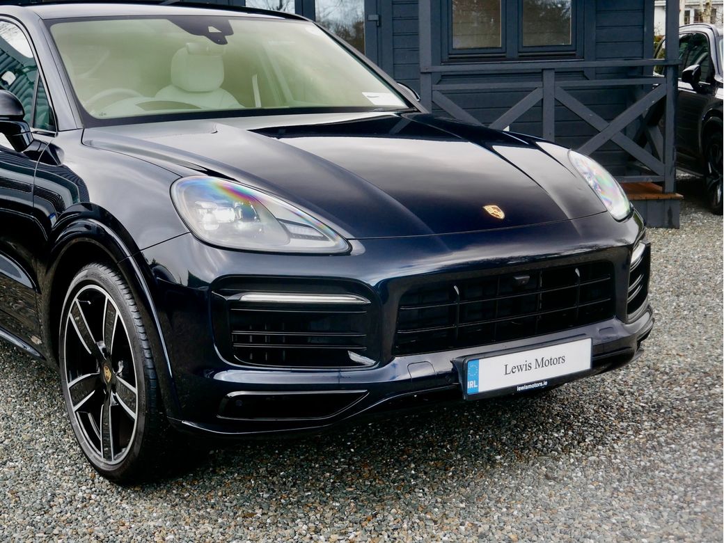 2023 Porsche Cayenne