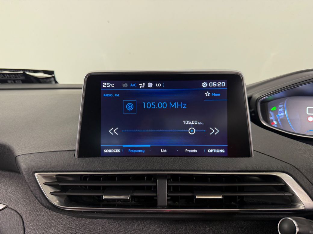 2018 Peugeot 5008