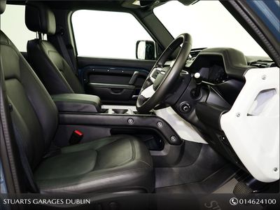 2025 Land Rover Defender